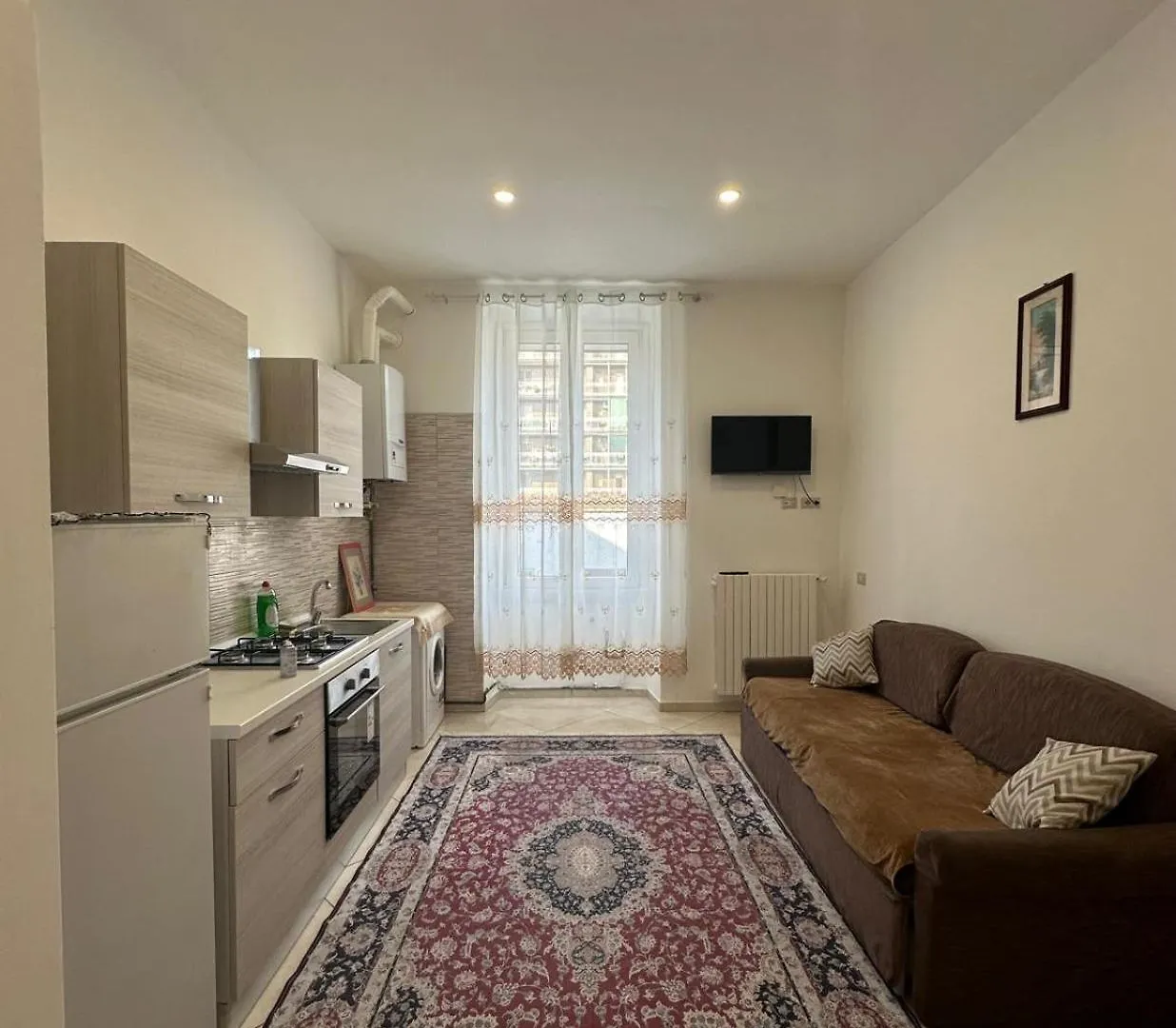George Luxury Apartment Milano 0*,  İtalya